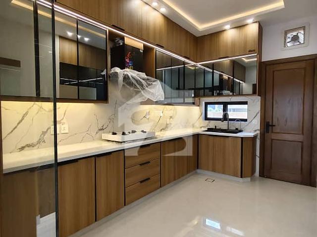 5 Marla Double Heightened Luxury Designer House Available For Sale