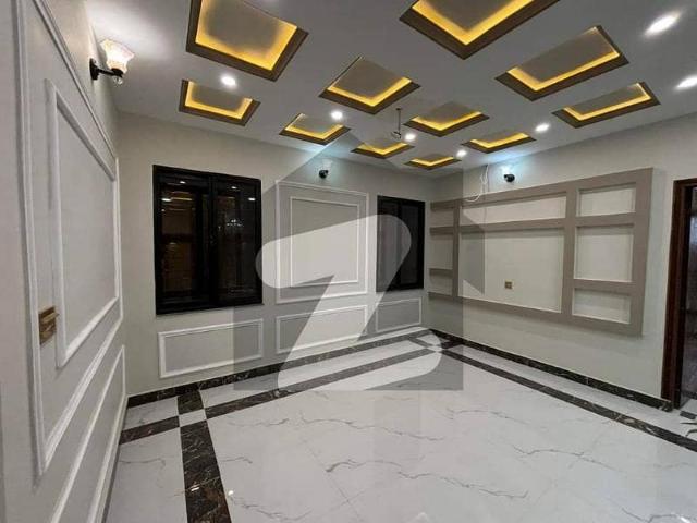 5 Marla Double Storey Full Ready To Move Location Very Hot With 4 Bed