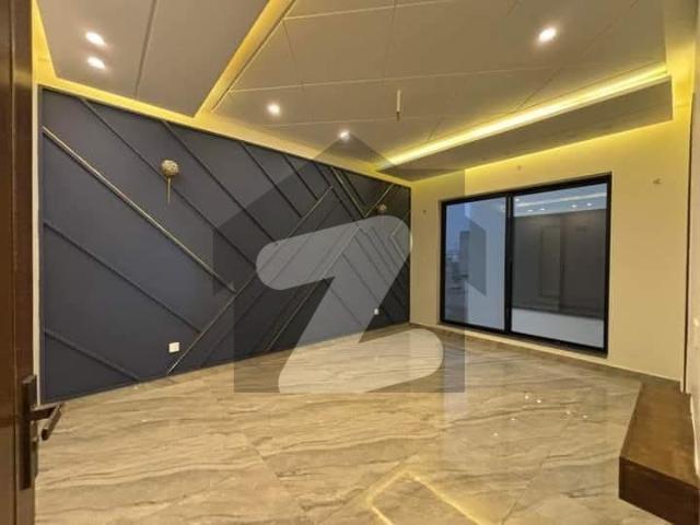 5 Marla Prime Location Beautiful Modern House For Sale Buch Executive Villas Phase 1