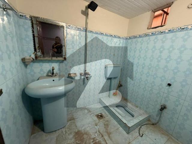 5 Marla Double Storey Owner Built House For Sale Investor Rate Sabzazar Scheme