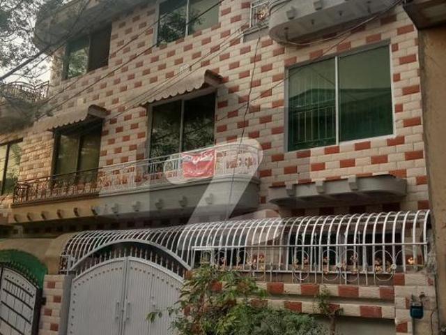 5 Marla double story house with gas Airport Housing Society Sector 4