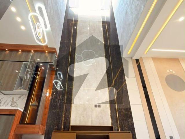 5 Marla Elegant Designer House for Sale| Prime Location| Bahria Town Phase 8