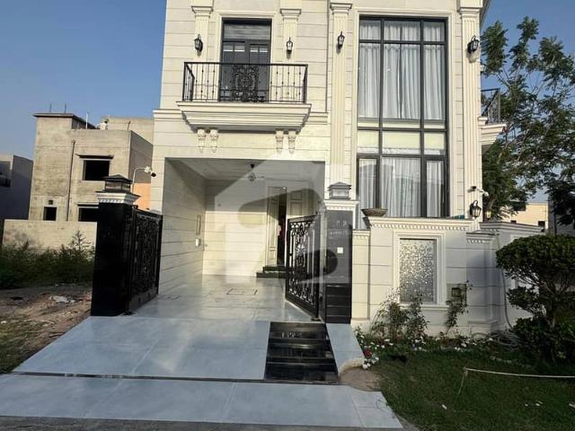 5 marla elegant & semi furnished super hot located bungalow is available in dha, lahore
