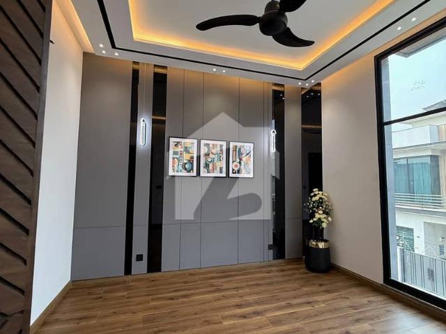 5 marla elegant & semi furnished super hot located bungalow is available in dha, lahore