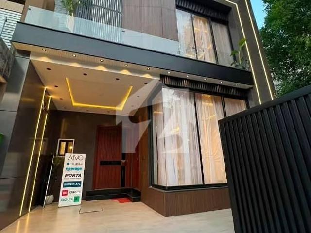 5 Marla Fully Furnished Ultra Advance Modern Smart Features Designer Brand New House Available For Sale Meeting With Direct Owner