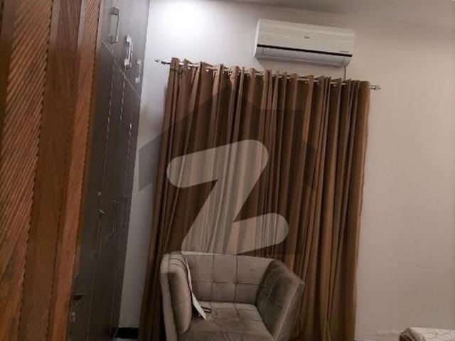 5 Marla Full Furnished House Available For Rent Near Park Musjid Or Commercial 120 Rent Is Only For Long Time Agreement Bahria Town Phase 8