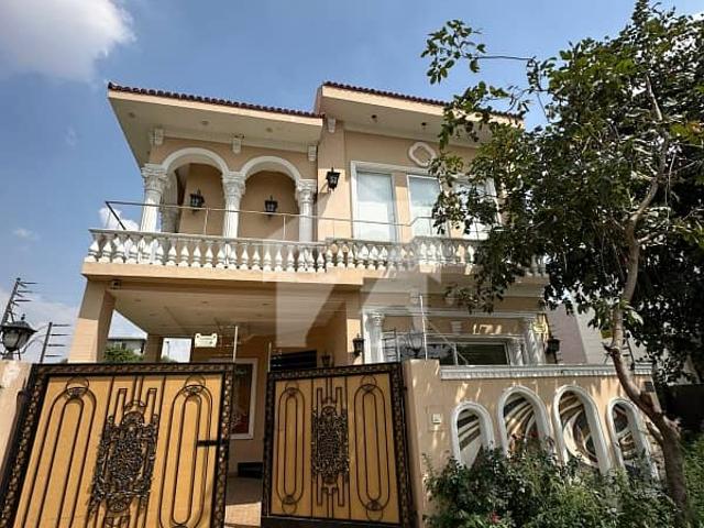 5 Marla Full House 2 Year Old In Dha Phase 9 Town Near Askari 11 Phase 6 Lahore
