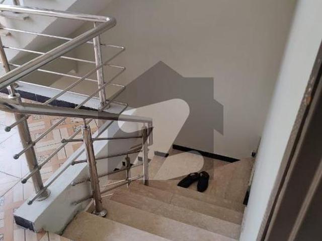 5 marla full house available for rent in pakistan town phase 1