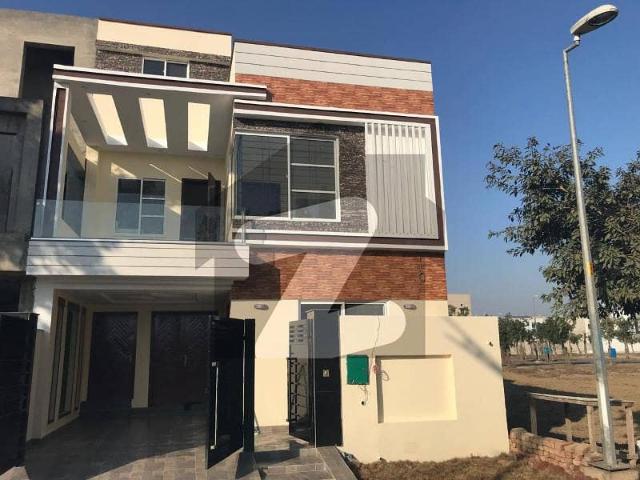 5 Marla Full House For Rent Bahria Orchard, G Block Facing Park