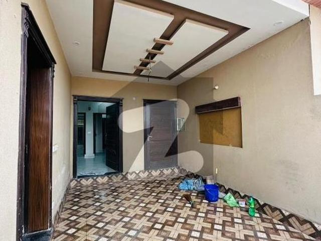 5 Marla Full House Tile Floor 3 Bad 4 Bath Johar Town Nearby Emporium Mall Prime Location Johar Town Phase 2