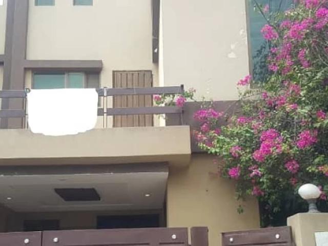 5 marla full house used availble for rent lahore bahria town id 92118