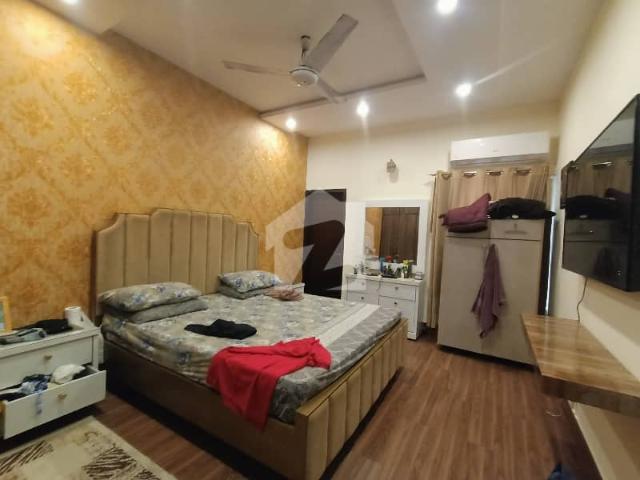 5 Marla Facing Park Near LDA Office Or Hockey Stadium For Sale In Johar Town