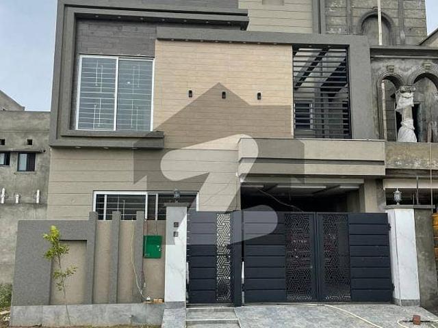 5 Marla Facing Park House for Sale Bahira Nasheman, Lahore