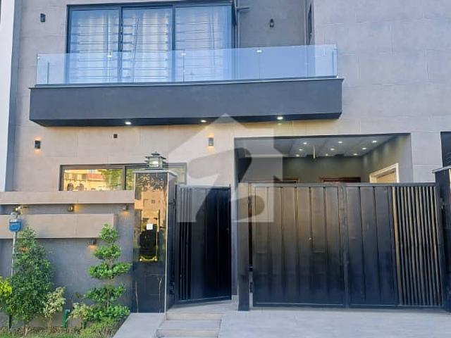 5 Marla Facing Park House For Sale In Dream Gardens