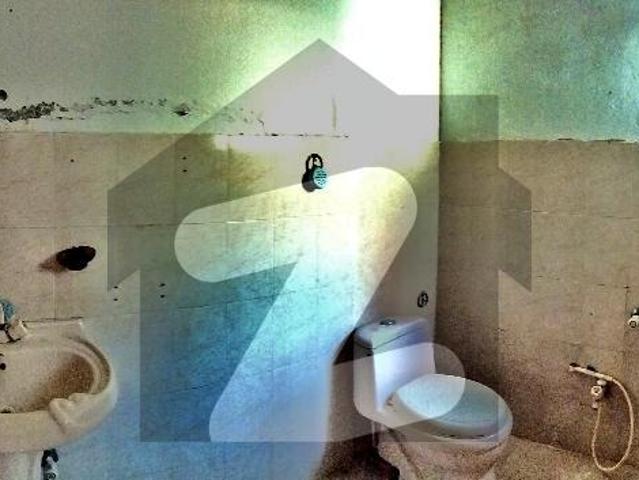 5 Marla Family Flat Available For Rent Gulraiz Housing Scheme