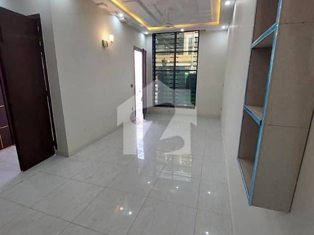 5 Marla Flat For Sale In Abdul Sattar Edhi Road