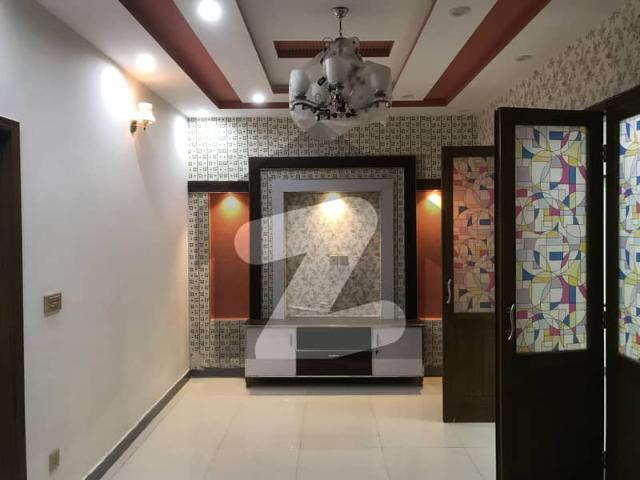 5 Marla Good Condition House For Rent Hot Location