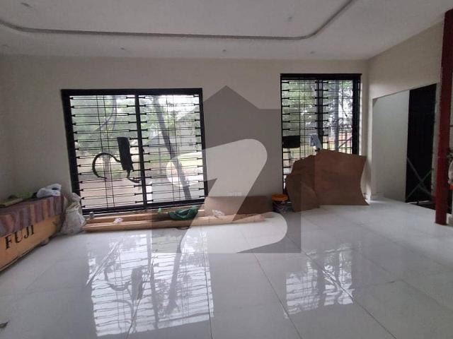 5 Marla. Ground And Basement Both Available For Rent