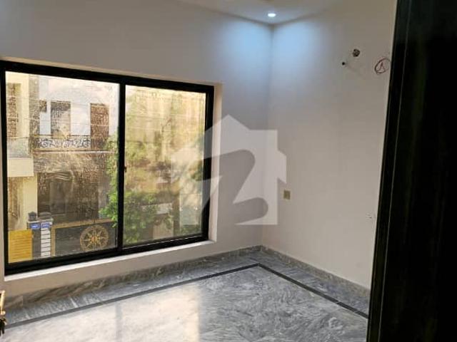 5 marla house available for sale