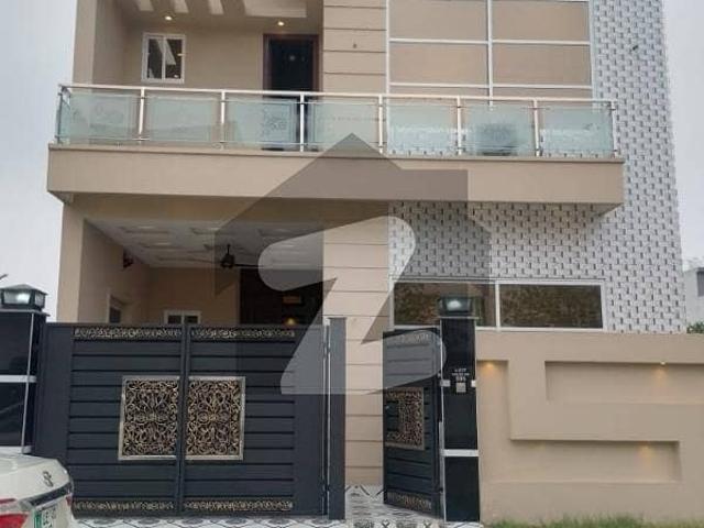 5 Marla House Available For Sale