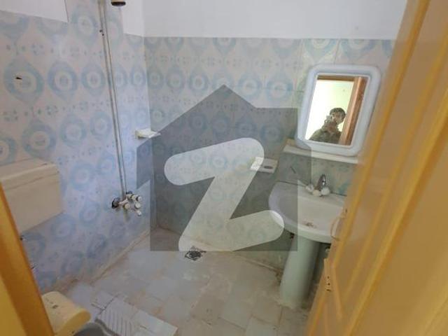 5 Marla House available for sale Hayatabad Phase 6