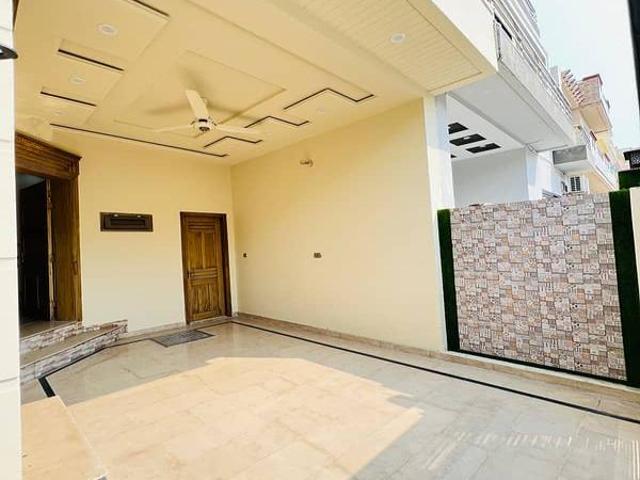 5 marla house available for sale in a block phase 2 in Pakistan | Clasf real estate