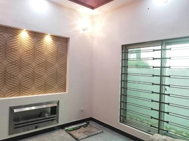 5 Marla House Available For Sale In Bahria Town Lahore Golf View Residencia ID 80119