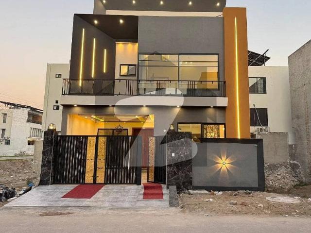 17 Marla Beautiful House For Sale In Buch Villas Multan