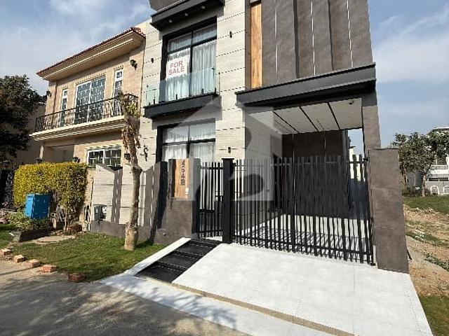 5 Marla House Available For Sale In Dha Phase 9 Town