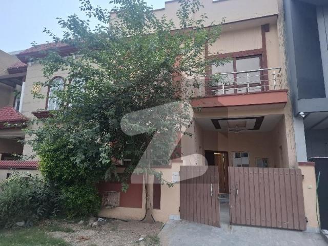 5 Marla House available in C Block Citi Housing Society Phase 1
