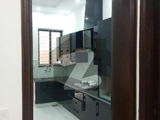 5 Marla House For Rent Green City