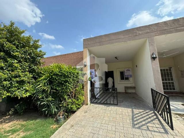 5 Marla House for rent in Bahria Town Safari villas