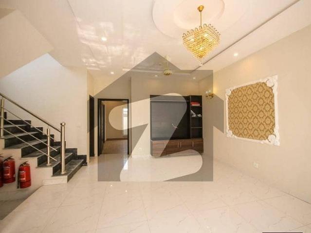 8 marla house for rent in dha 9 town