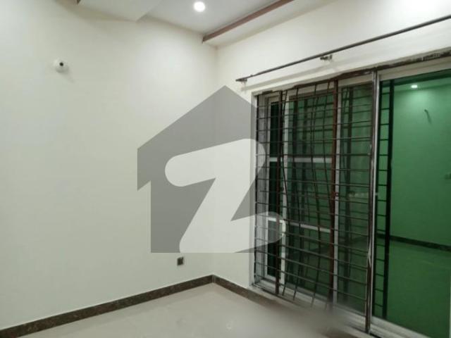 5 marla house for rent in paragon city lahore paragon city