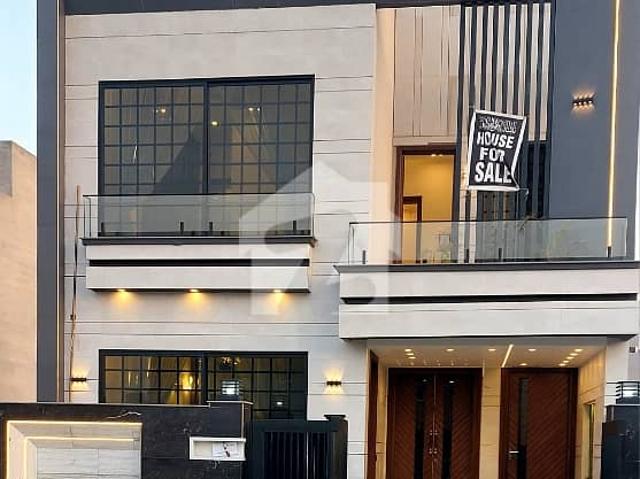 5 Marla House For Rent In Rafi Block Ideal Location
