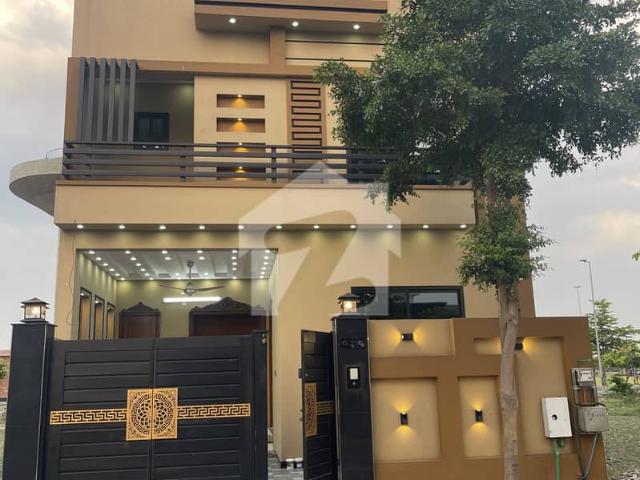 5 Marla House For Sale Near Park