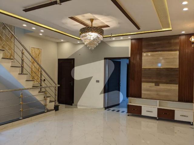 5 Marla House For Sale In Jubilee Town