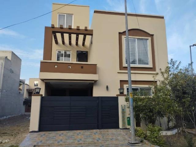 5 Marla House For Sale In Sector D Bahria Town Lahore Bahria Town ID 88330