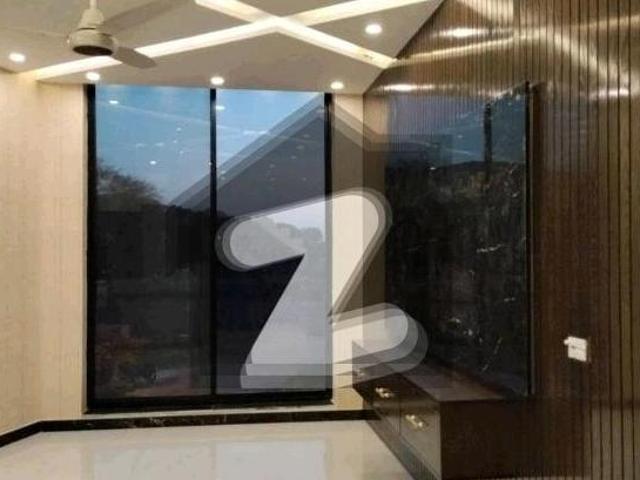5 Marla House In Bahria Town For Sale At Good Location Bahria Town Sector C