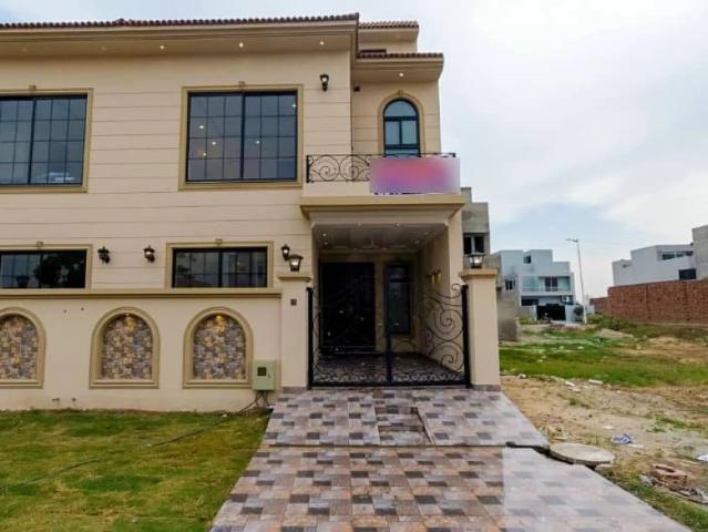 5 Marla House Is Available For Sale In Bankers Avenue Cooperative Housing Society Block C Lahore Bankers Avenue ID 92013