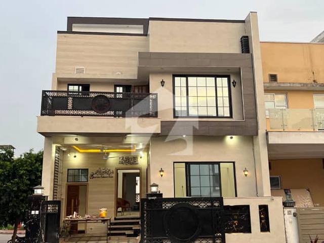 5 marla house with basement for rent