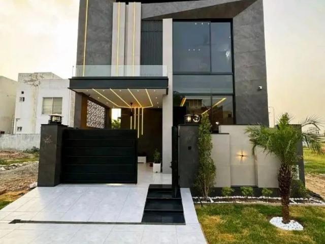 5 marla house with solid construction or good location available for sale in bahria town lahore bahria town id 99248