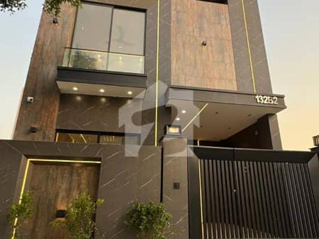 5 marla ideal house in lake city for sale