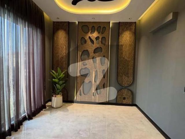5 Marla Luxurious House Available For Rent In DHA 9 Town