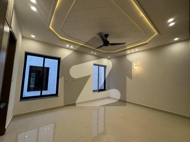 5 marla luxurious house for sale in buch villas multan Buch Executive Villas