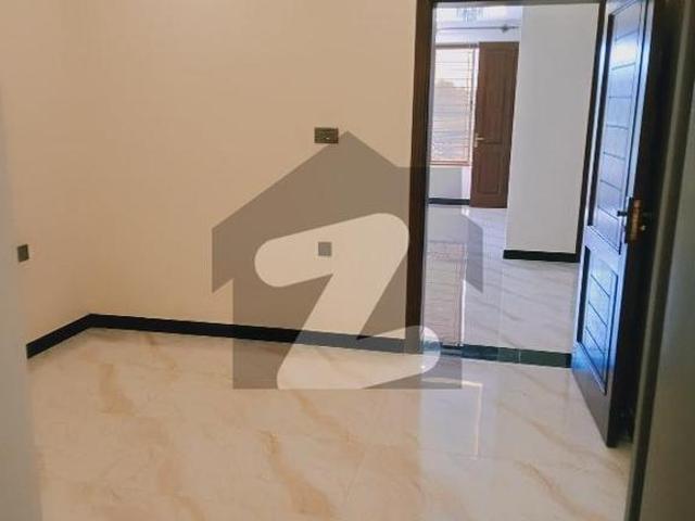 5 Marla Luxury Brand New House Available Rent G 15/3