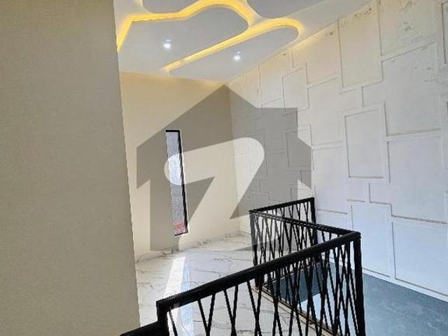 5 Marla Luxury Double Storey House For Sale new Model Town MPS Road Multan Public School Road