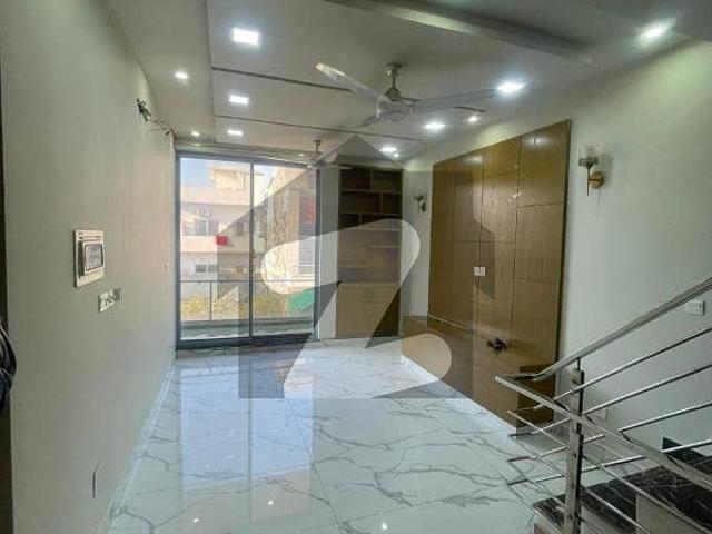 5 Marla Luxury Full House Available For Rent