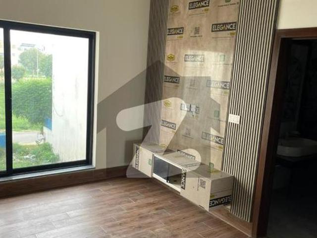 5 Marla Luxury House With Basement In DHA 9 Town Block D