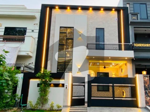 5 Marla luxury House available for Sale in Citi housing Gujranwala Citi Housing Society